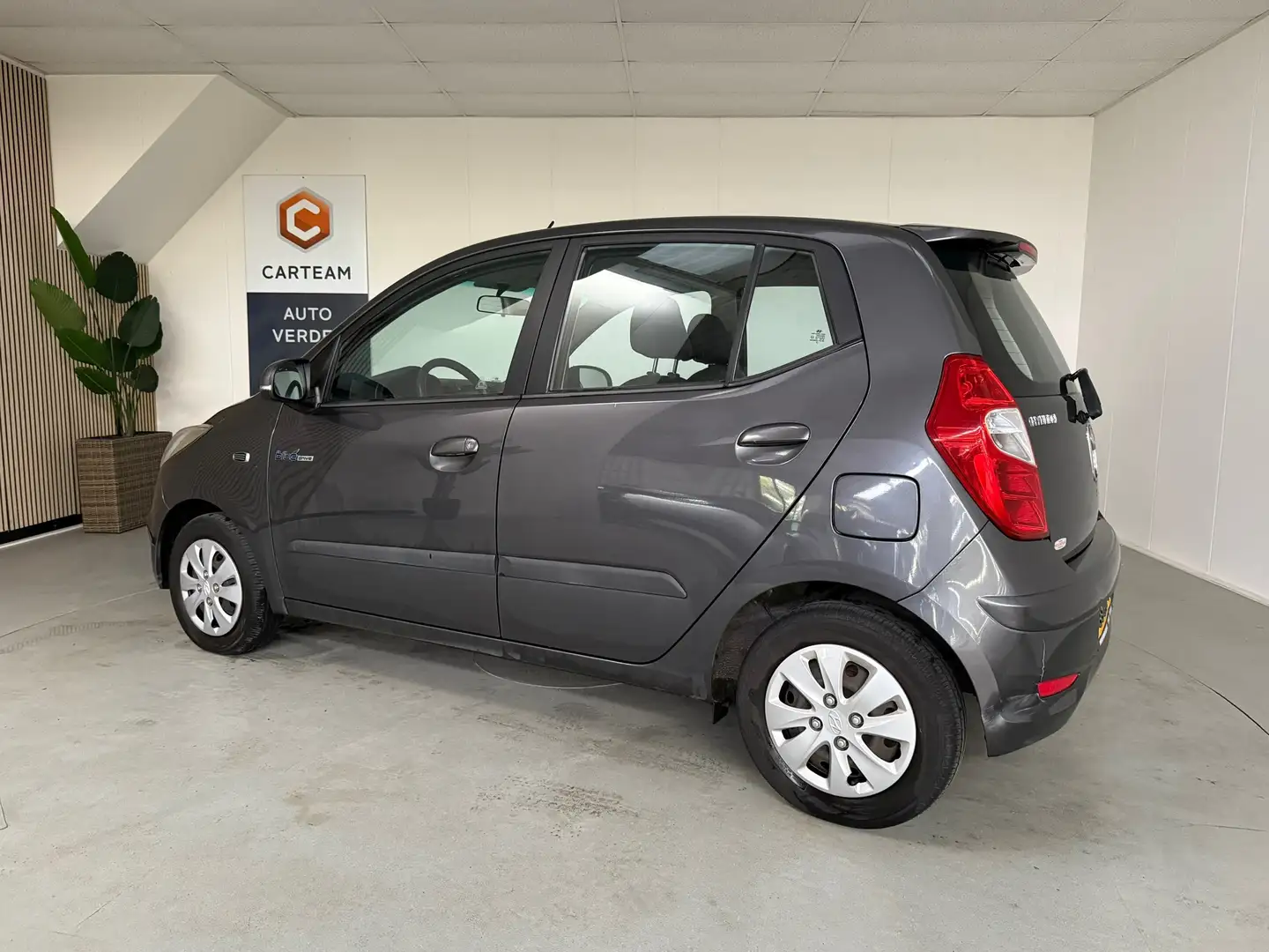 Hyundai i10 1.0 Black pack Airco Grijs - 2