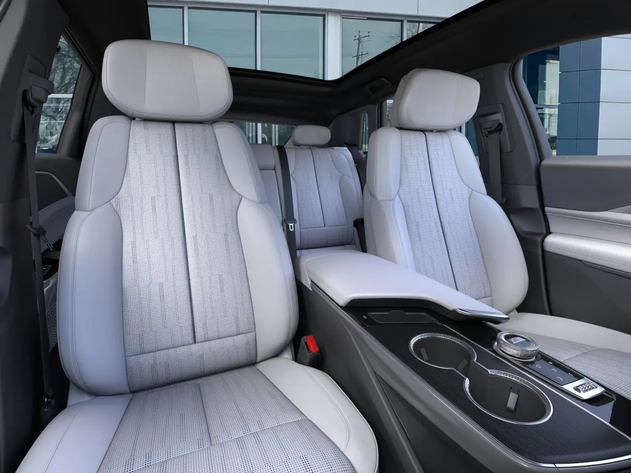 Cadillac Lyriq снимка Cadillac Lyriq