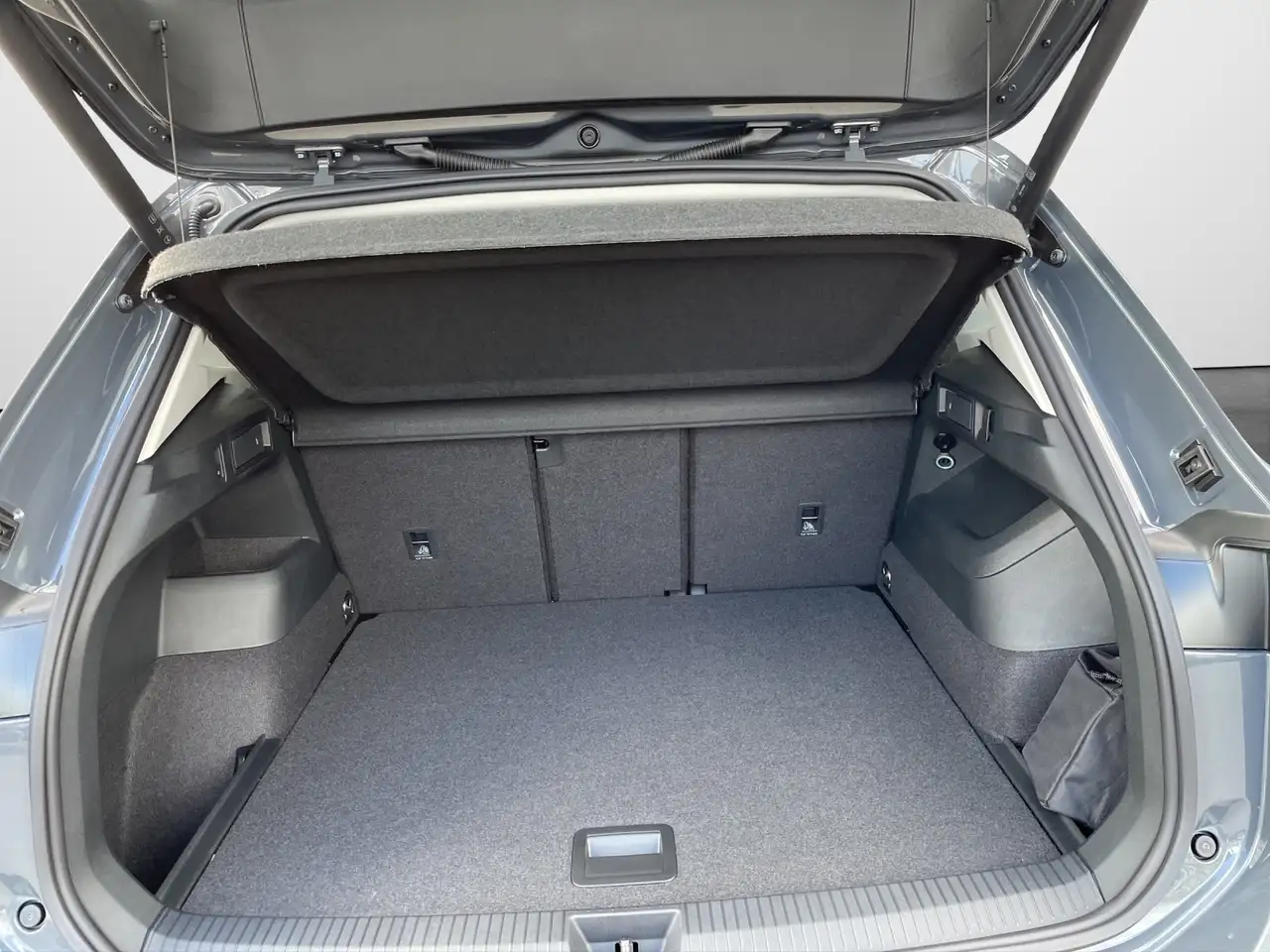 Volkswagen Tiguan 2.0 TSI DSG 4M Elegance 13
