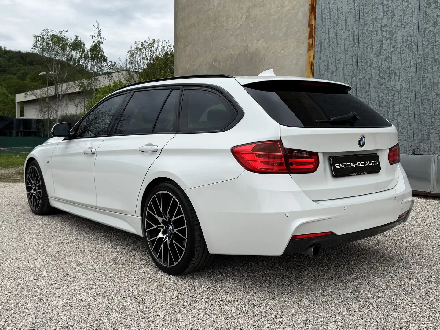 BMW 320 d Touring M Sport auto | STORICO TAGLIANDI Wit - 2