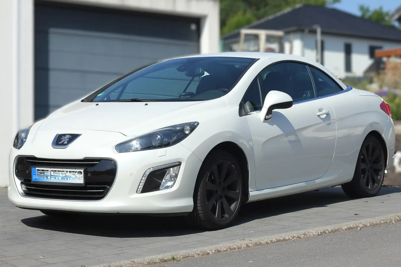 Peugeot 308 308 CC 155 THP Automatik Allure Weiß - 1