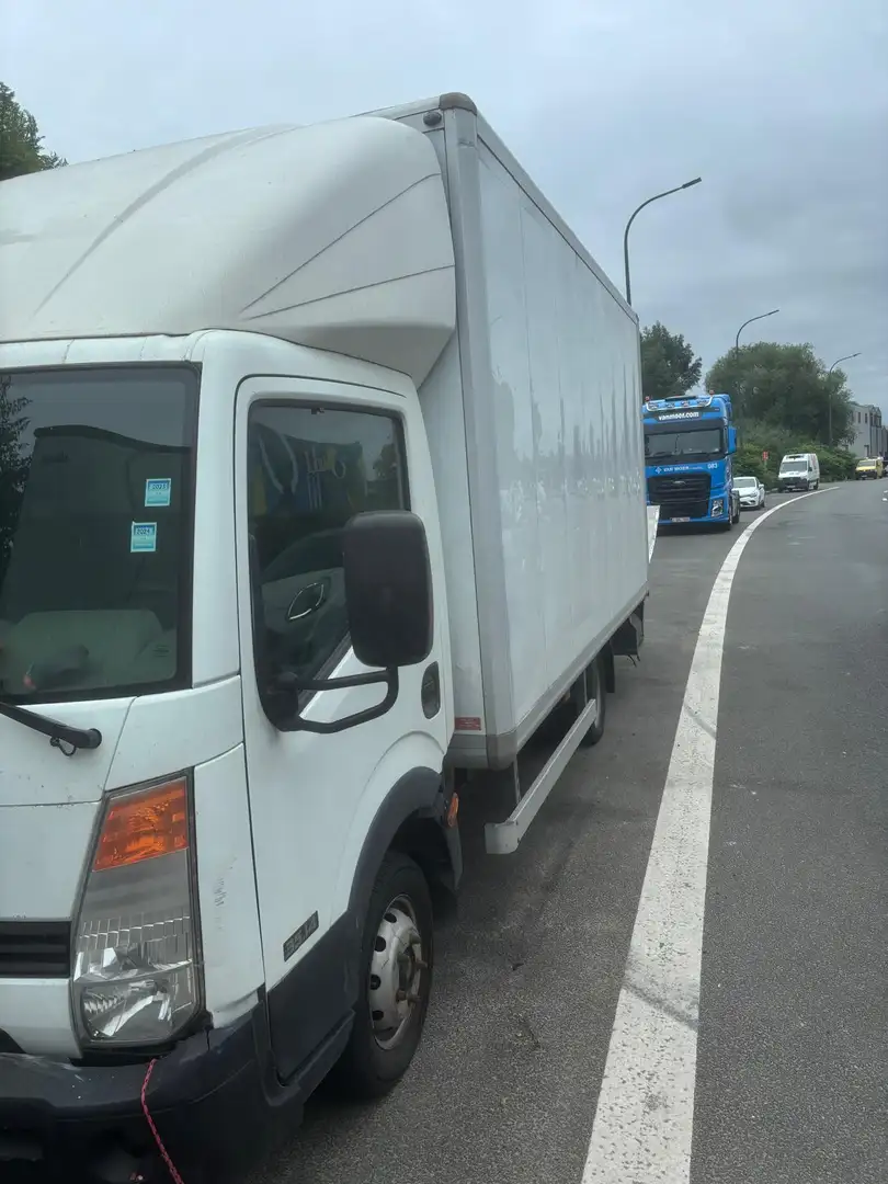 Nissan Cabstar 35.14 Empt 2 B6 - 1