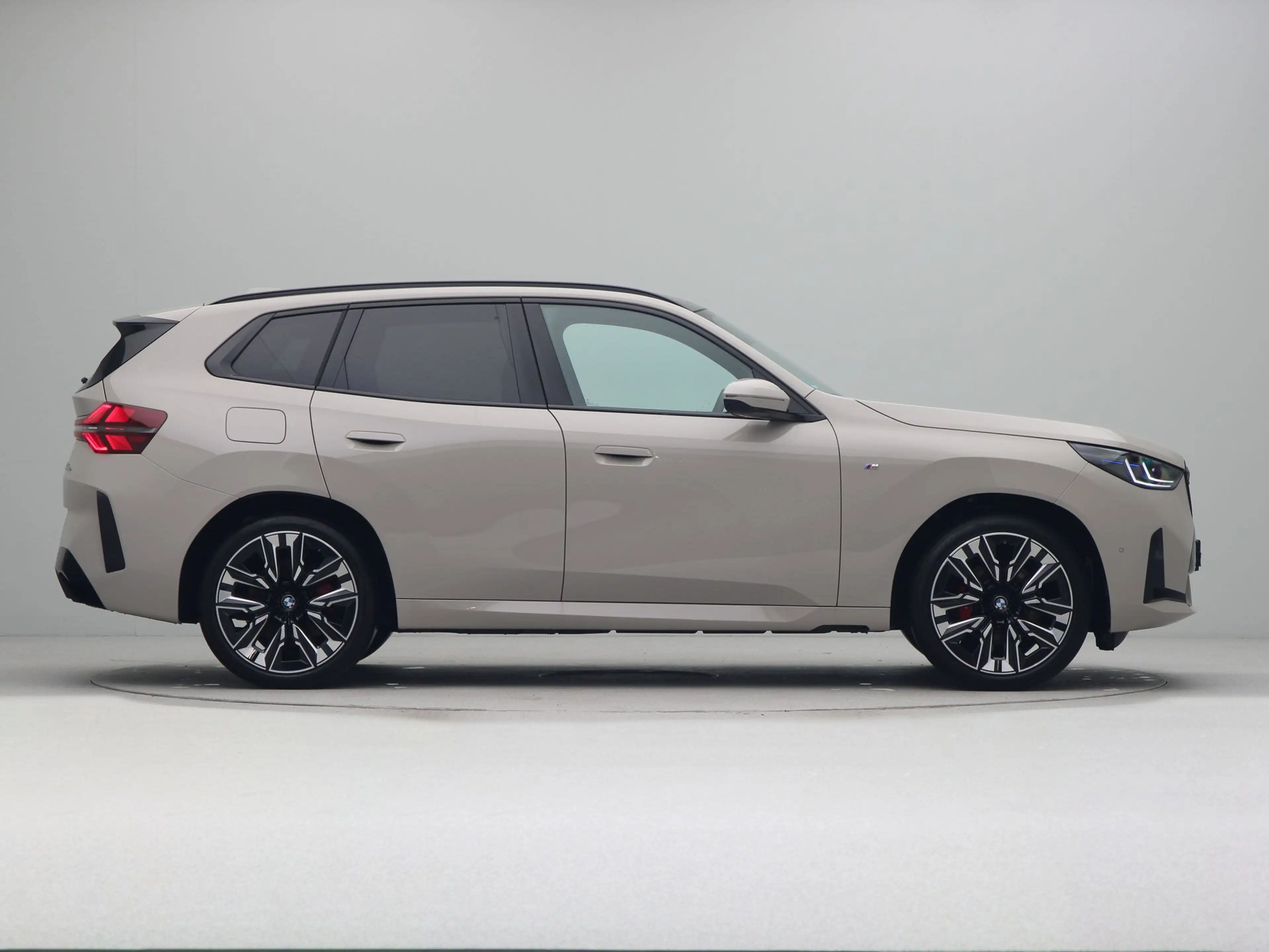BMW X3 30e xDrive — photo 8