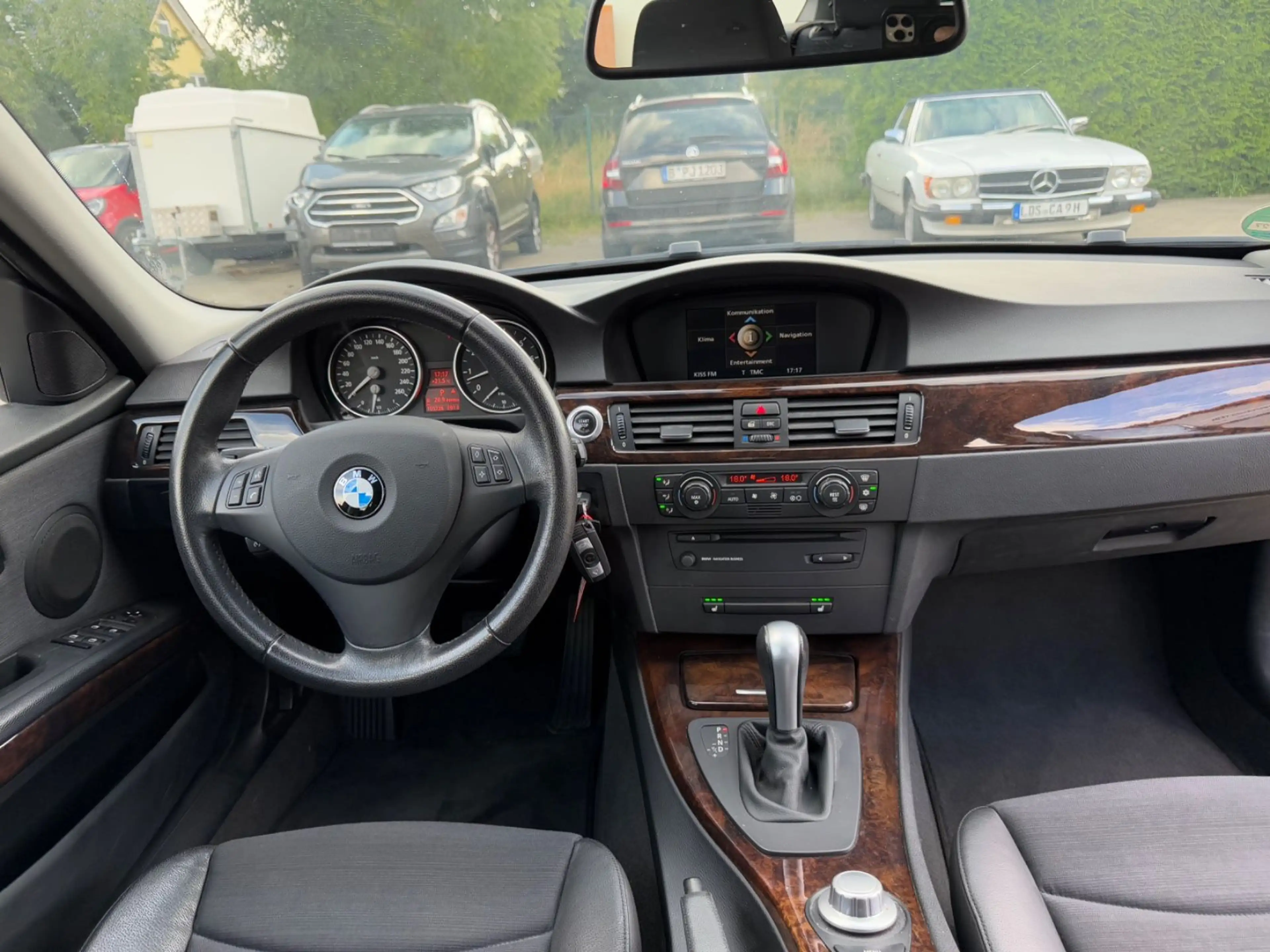 BMW 325 i Touring/Automatik/Panorama/Xenon/Teilleder — photo 15