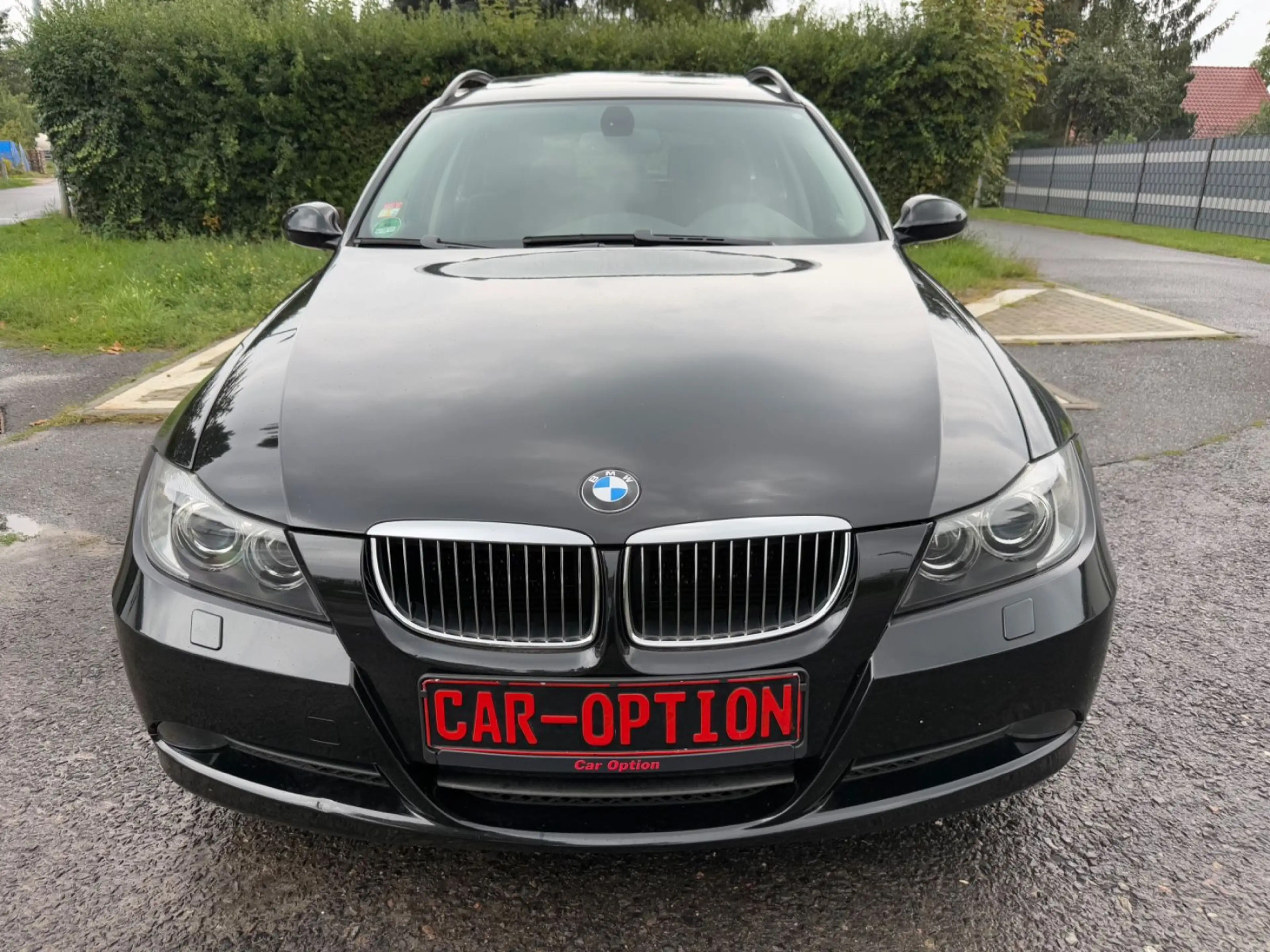 BMW 325 i Touring/Automatik/Panorama/Xenon/Teilleder — photo 7