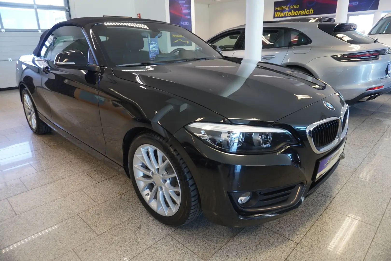 BMW 218 d Cabrio Sportsitze/Tempomat Schwarz - 2