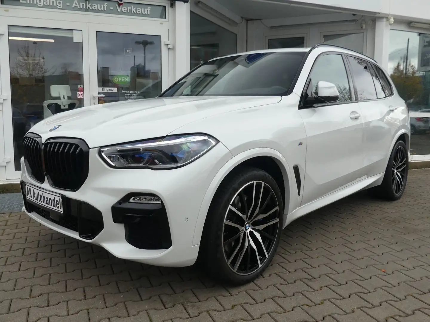 BMW X5 M i ShadowLine Pano HUD Innovation Laser H&K Weiß - 1