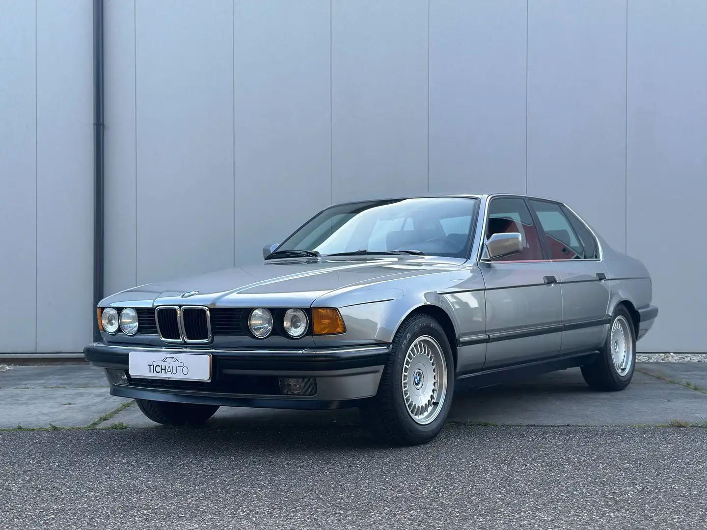 BMW 735 7 Serie E32 1987 Silber - 1