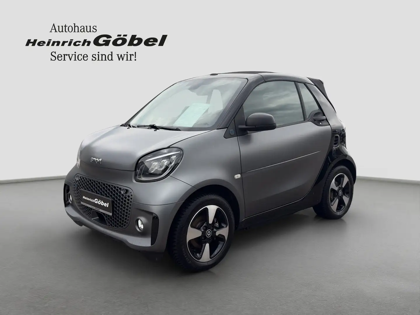 smart forTwo Smart EQ Cabrio*EXCLUSIVE-PAKET*CARPLAY*AMBIENTE Grau - 1
