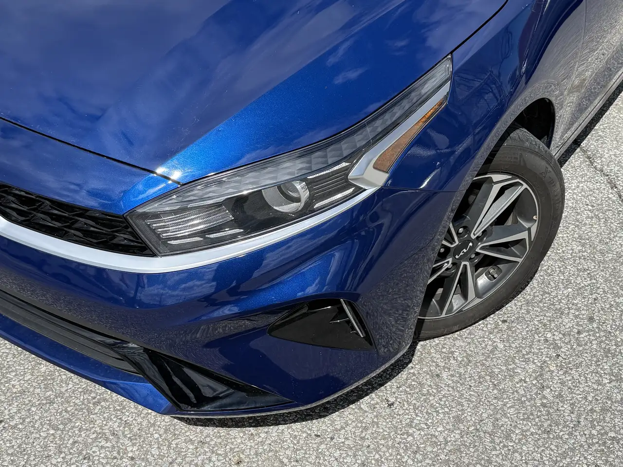Kia Forte снимка Kia Forte