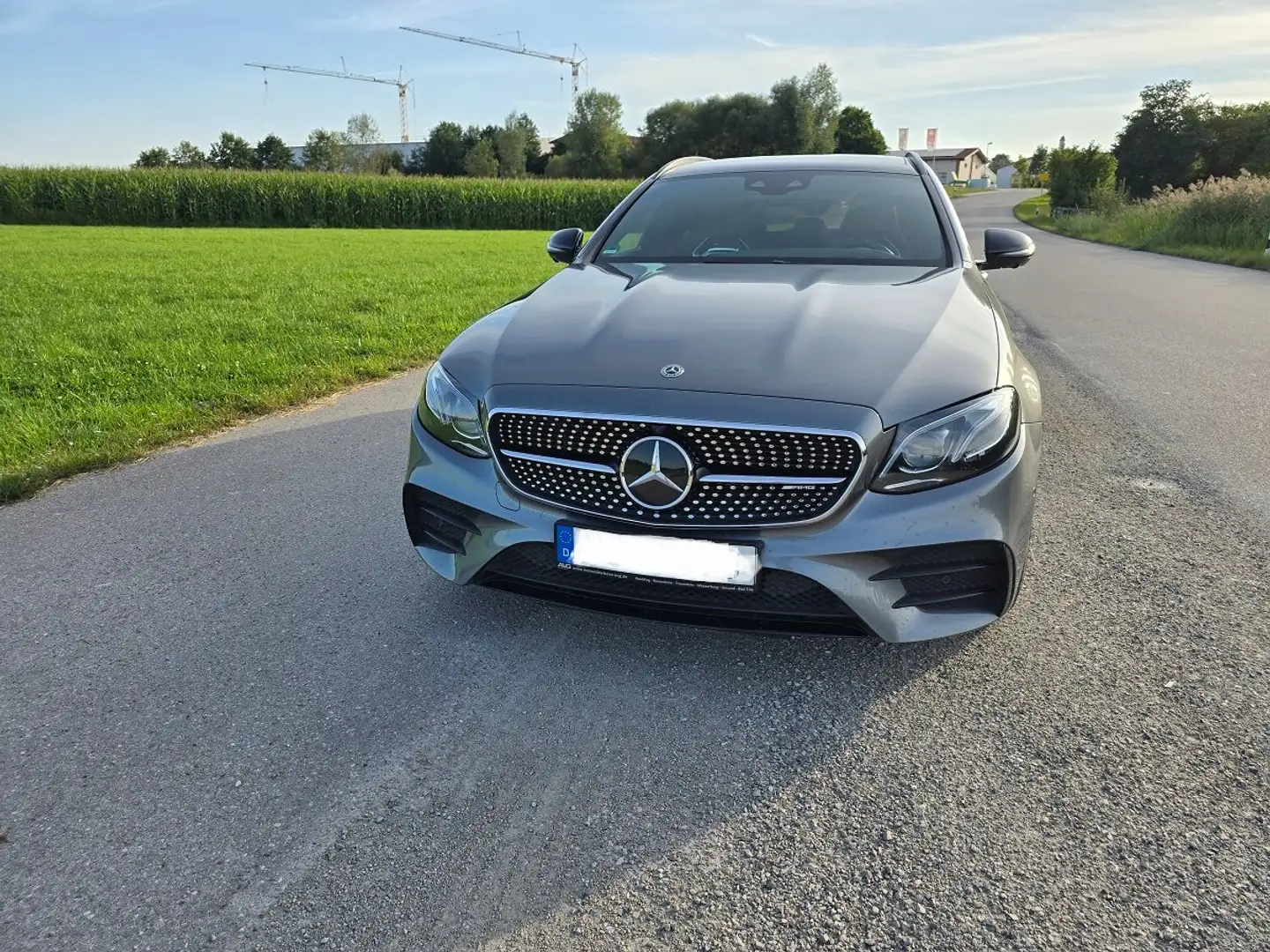 Mercedes-Benz E 53 AMG E-Klasse T-Modell 4Matic T 9G-TRONIC Szary - 1