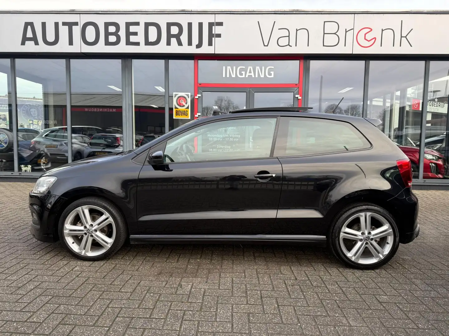 Volkswagen Polo 1.2 TSI Highline | R-Line | Pano | Xenon | PDC Black - 2