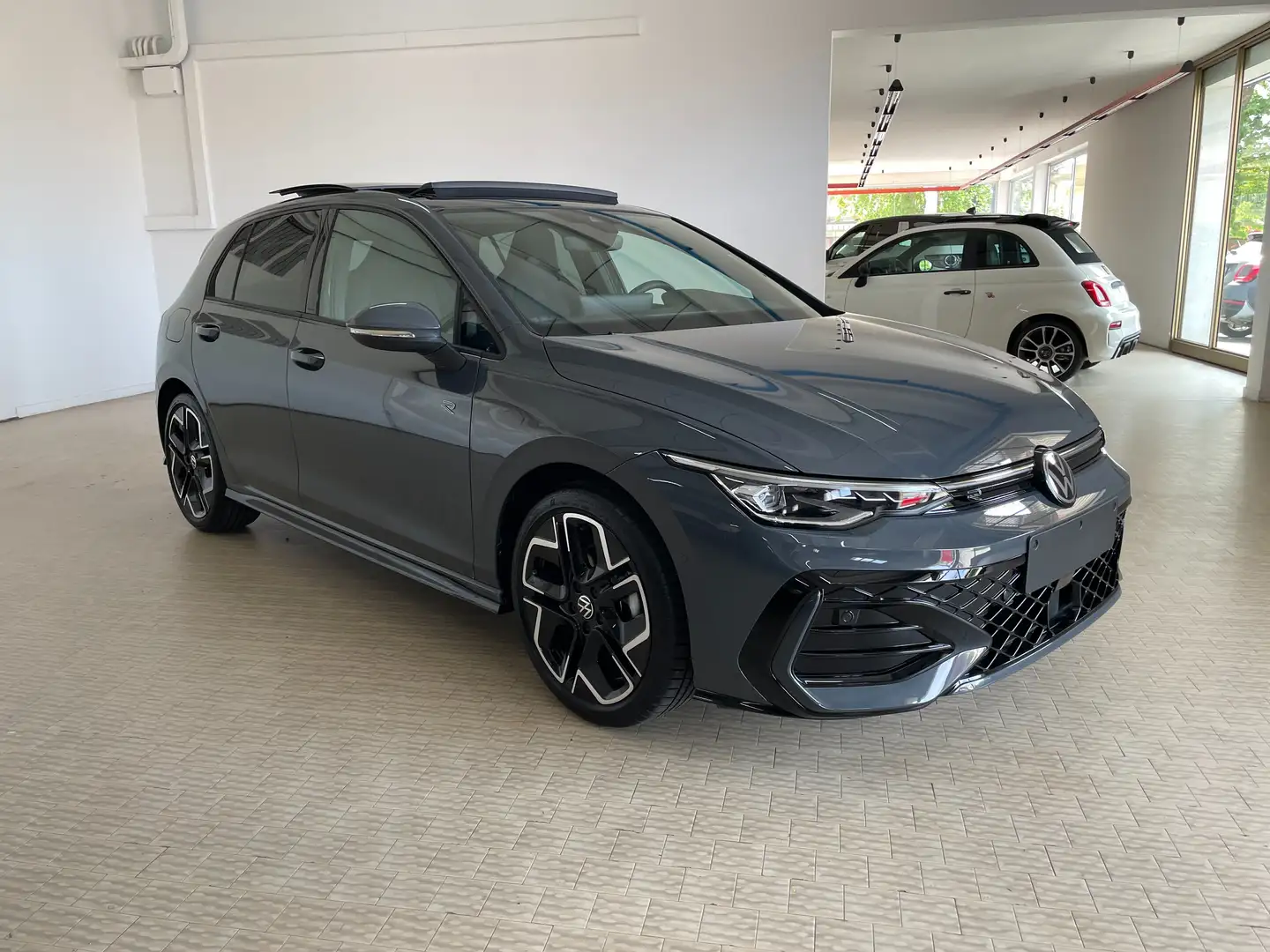 Volkswagen Golf 2.0 tdi R-Line 150cv dsg 30 Years Km0 Tetto aprib. siva - 1