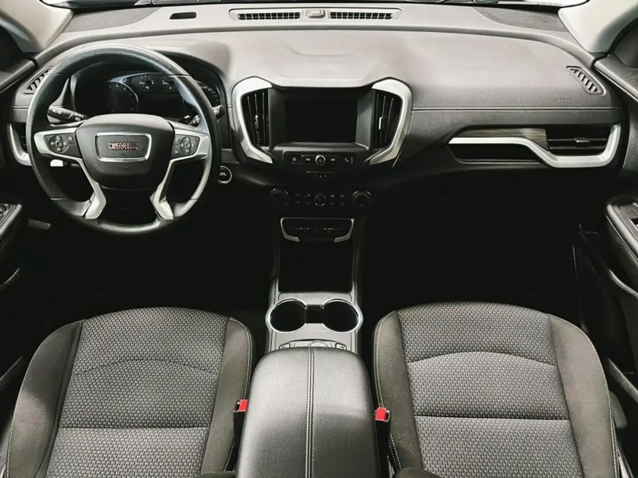 GMC Terrain снимка GMC Terrain