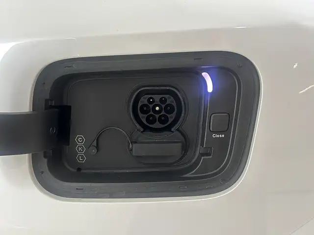 Polestar Sonstige Polestar 4 Long Range Dual Motor mit Performanc... Ansicht 36