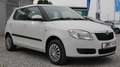 Skoda Fabia 1.6 Einparkhilfesen Klimaautomatik Tempomat IsoFix Weiß - thumbnail 1