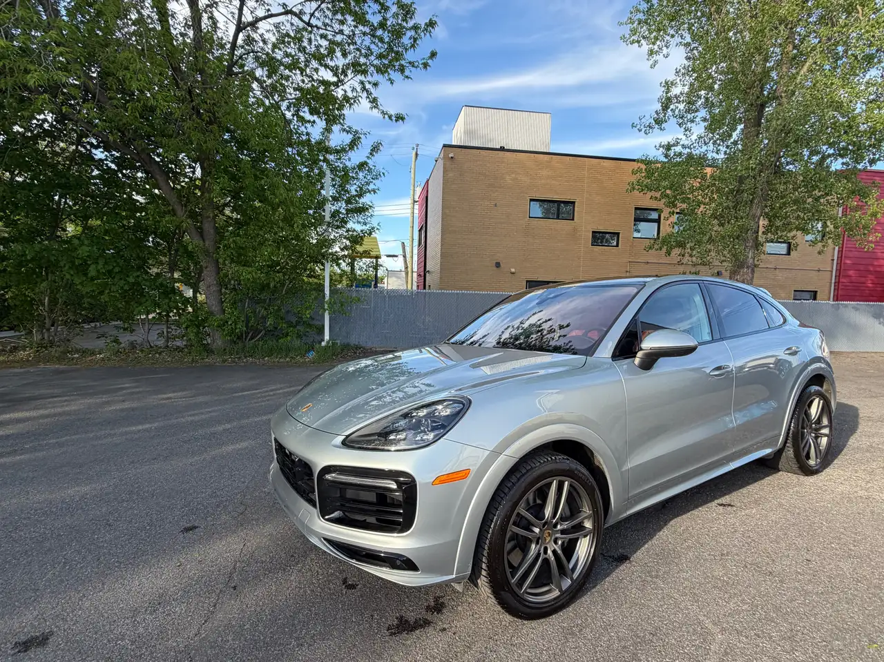 Porsche Cayenne снимка Porsche Cayenne