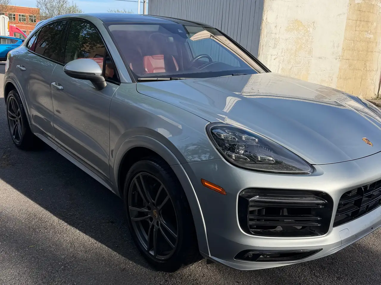 Porsche Cayenne снимка Porsche Cayenne