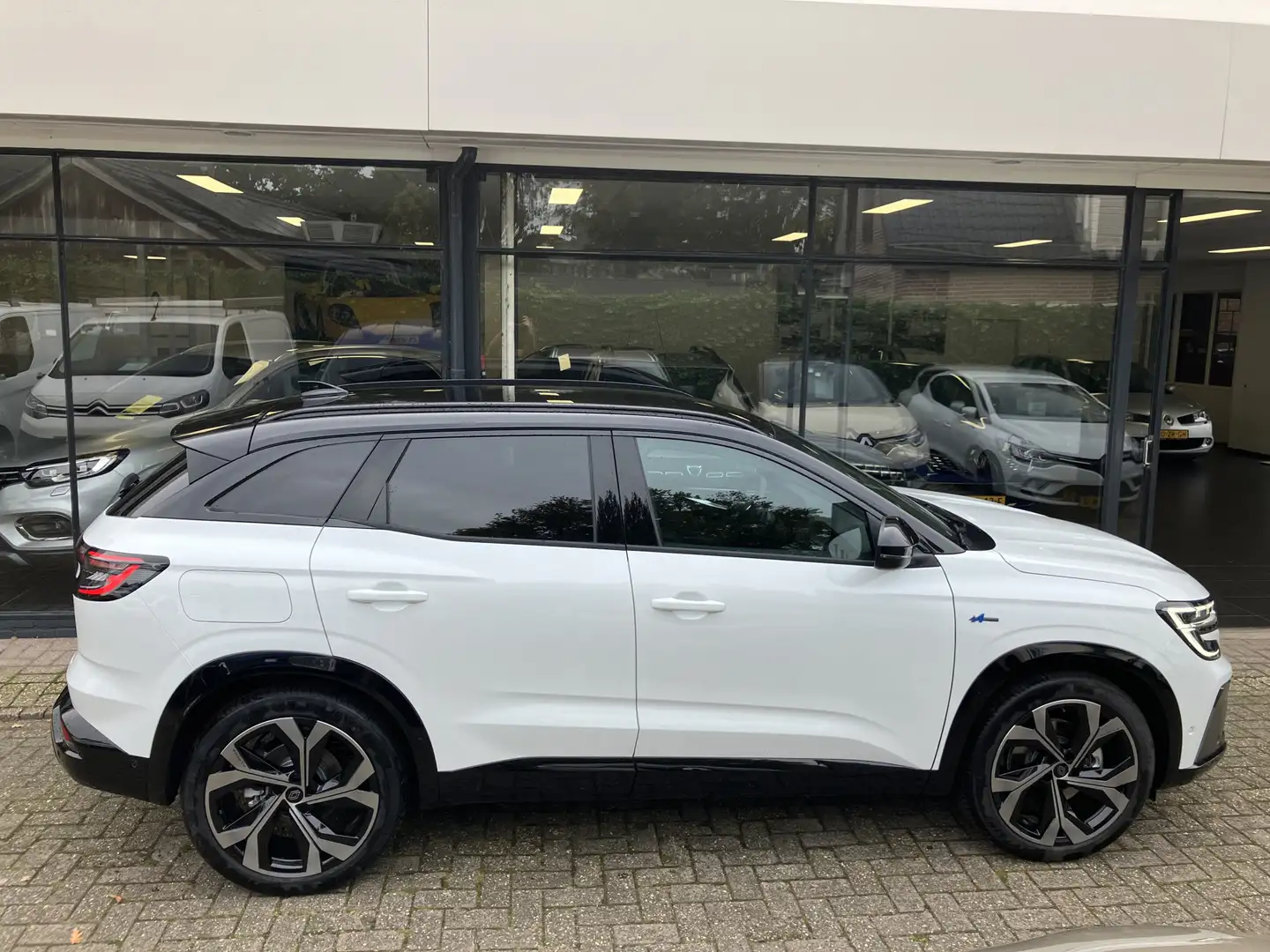 Renault Austral mild hybrid 160 X-tronic Techno Esprit Alpine Blanc - 2