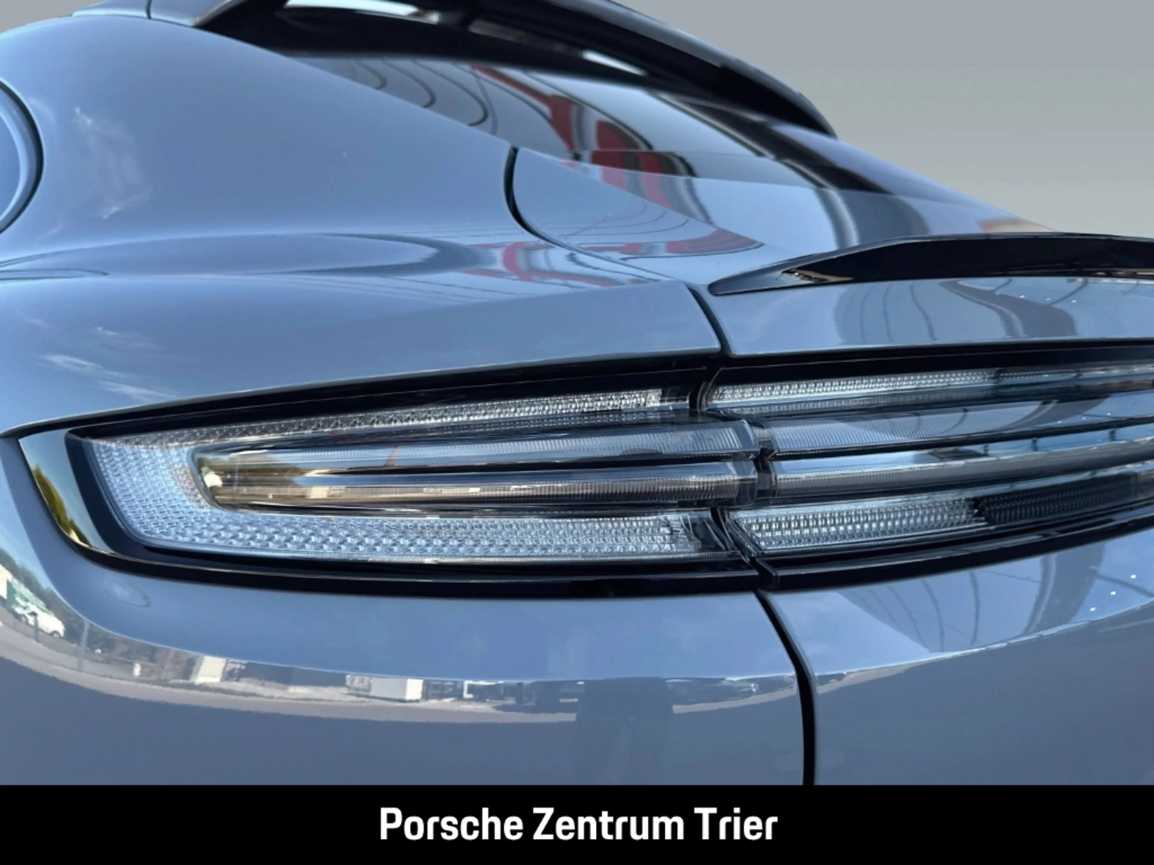 Porsche Cayenne E-Hybrid Coupe — photo 12