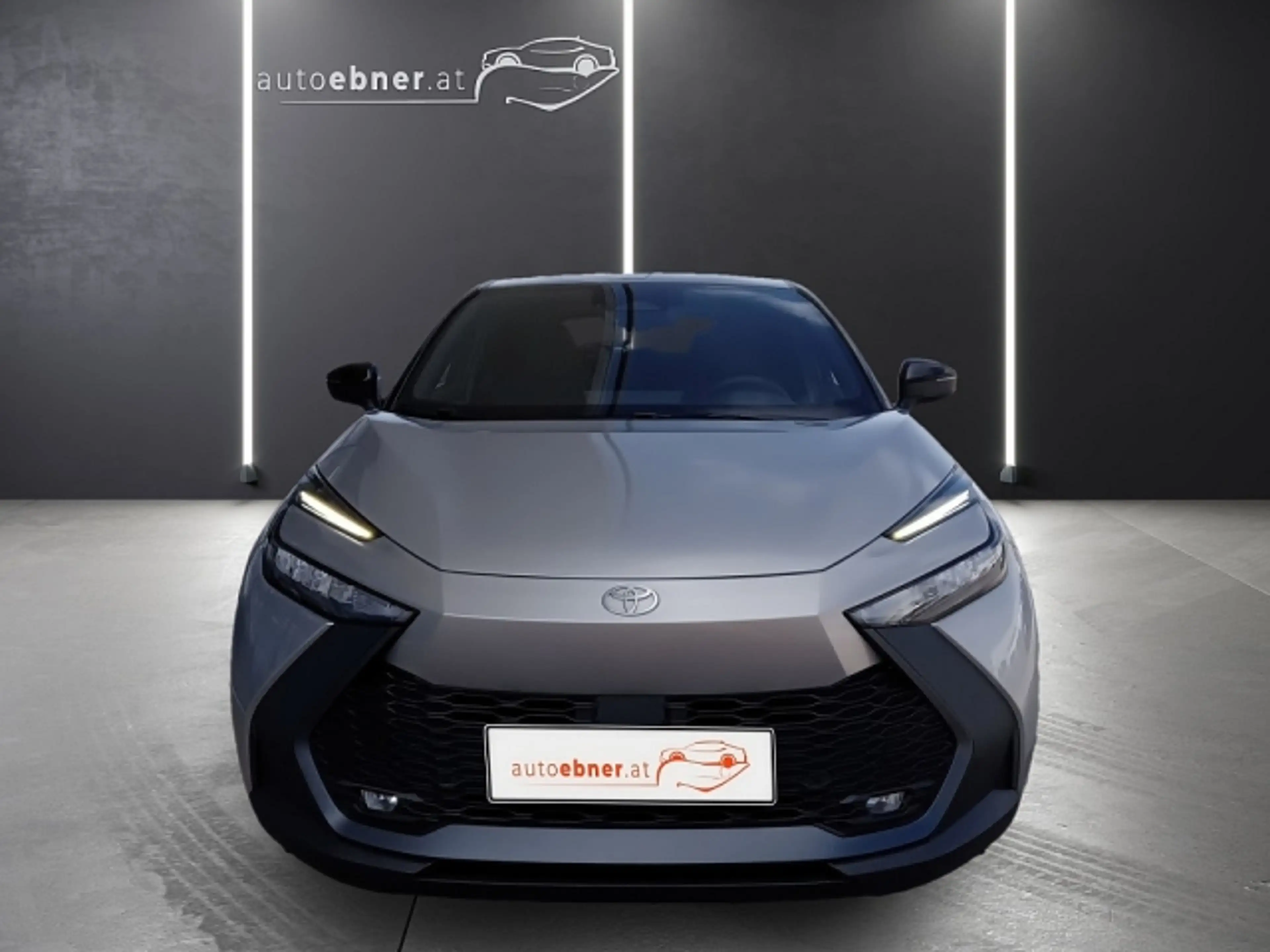 Toyota C-HR 1,8 Hybrid E-CVT Active Drive LED+RADAR+RFK — photo 2