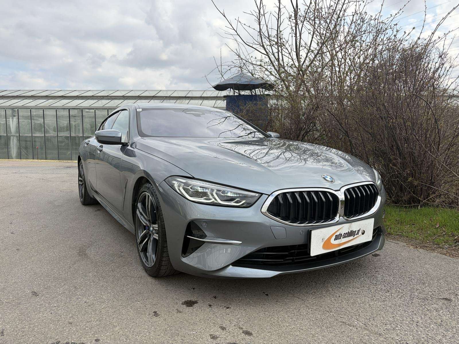 BMW 840