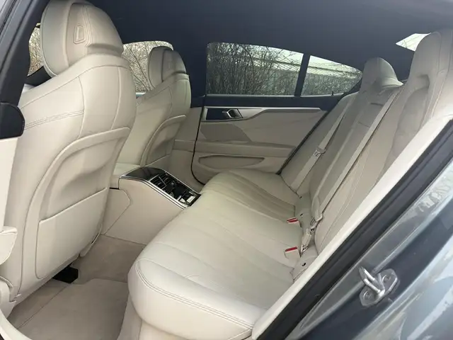 BMW 840 840d xDrive Gran Coupe *Extras*Individual* SR+WR Ansicht 9
