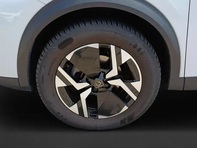 Peugeot 2008 view 8