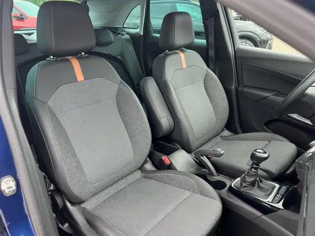 Opel Crossland view 23