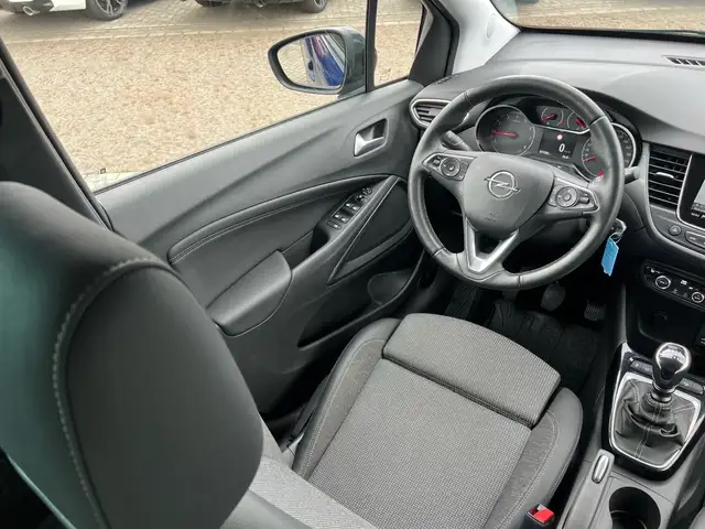 Opel Crossland view 28