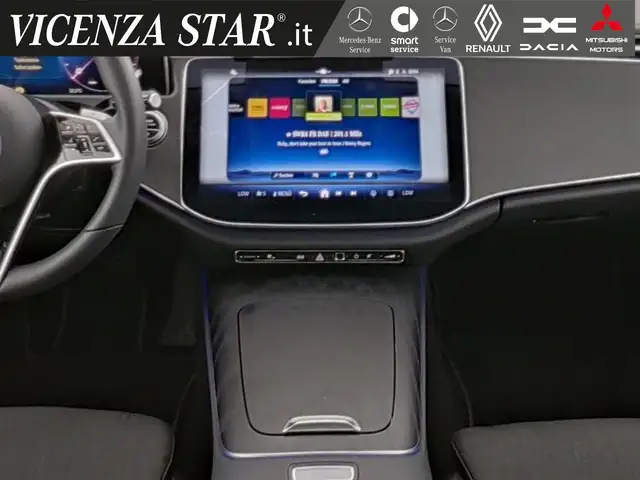 Mercedes-Benz E-Class view 7