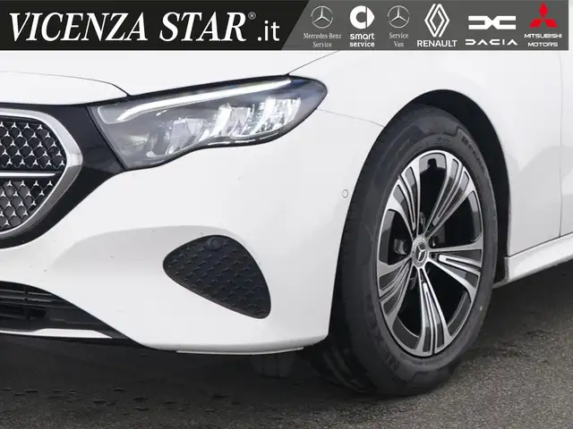 Mercedes-Benz E-Class view 2