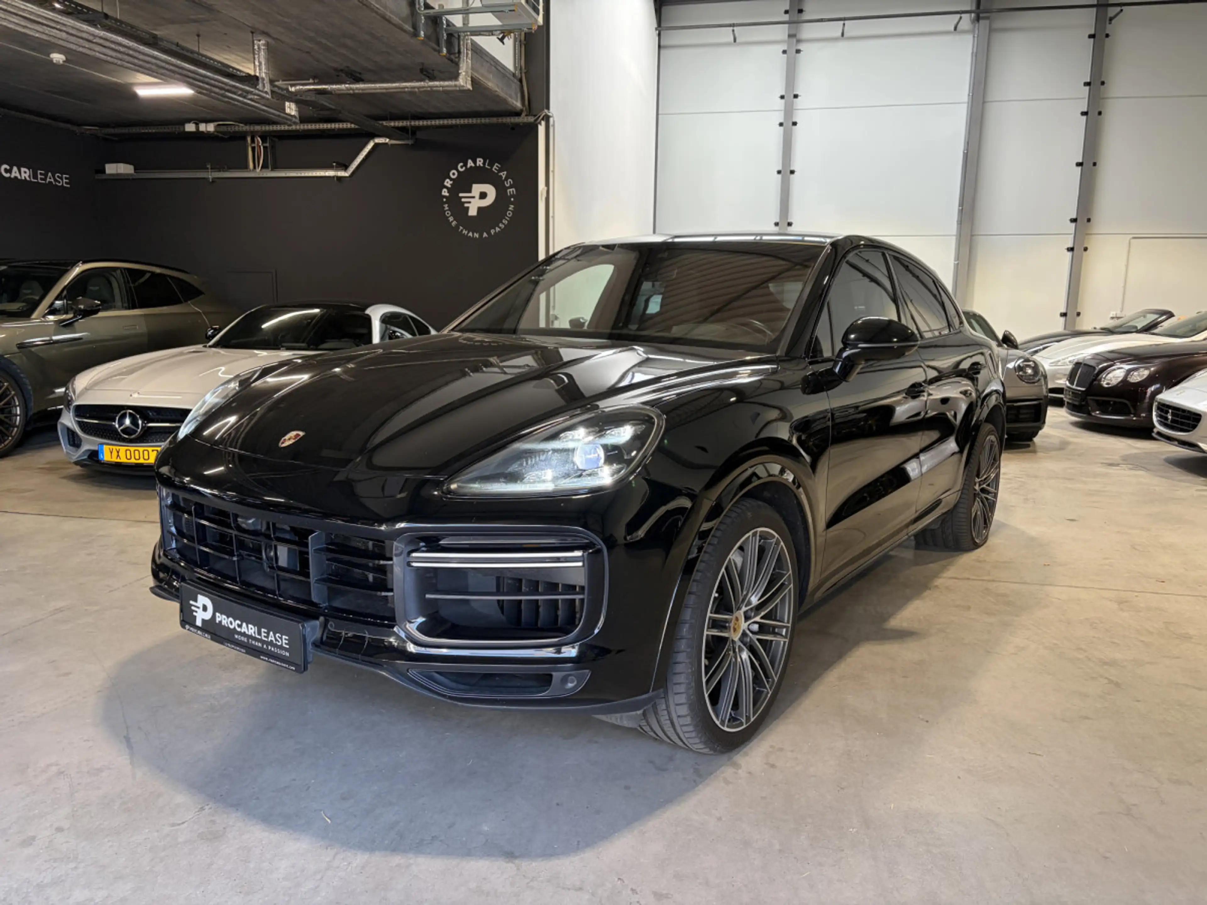 Porsche Cayenne Cayenne Coupe Turbo/22°/360/PANO/BURM/ACC/LUFT/CHR