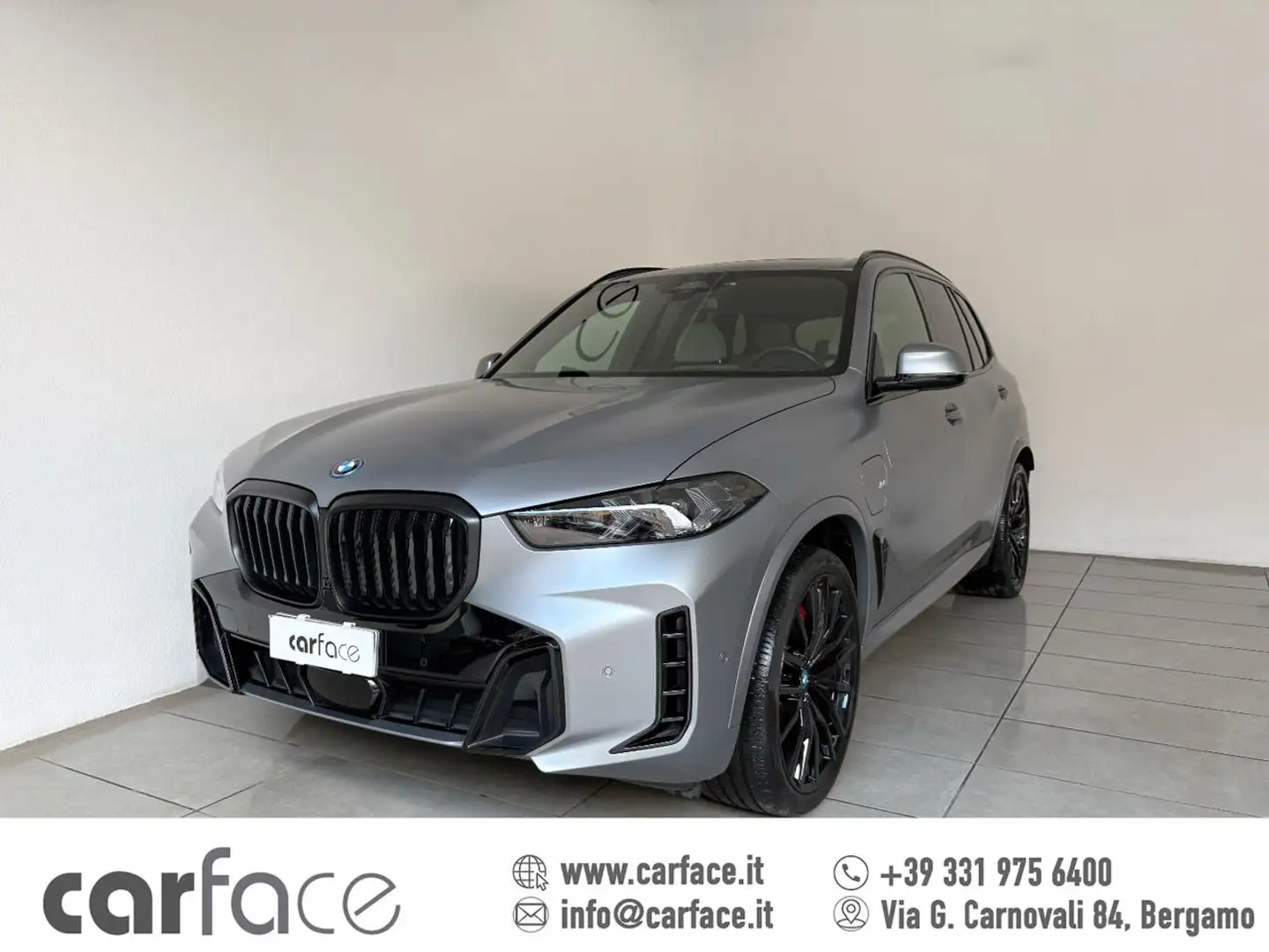 BMW X5 xDrive 50 Grigio - 1