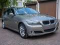 BMW 320 320d DPF Touring Grau - thumbnail 2