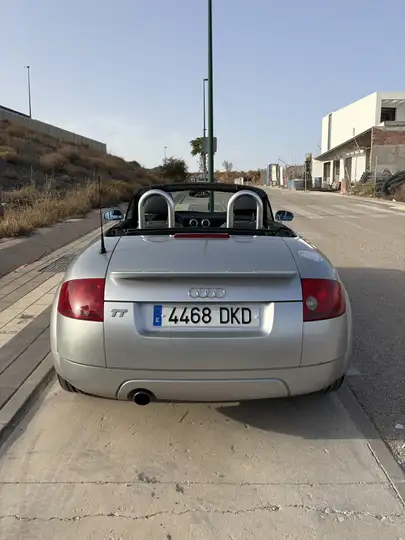 Audi TT 2001, foto 8