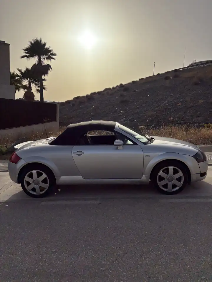 Audi TT Roadster 1.8T 5vel. 180, foto 2