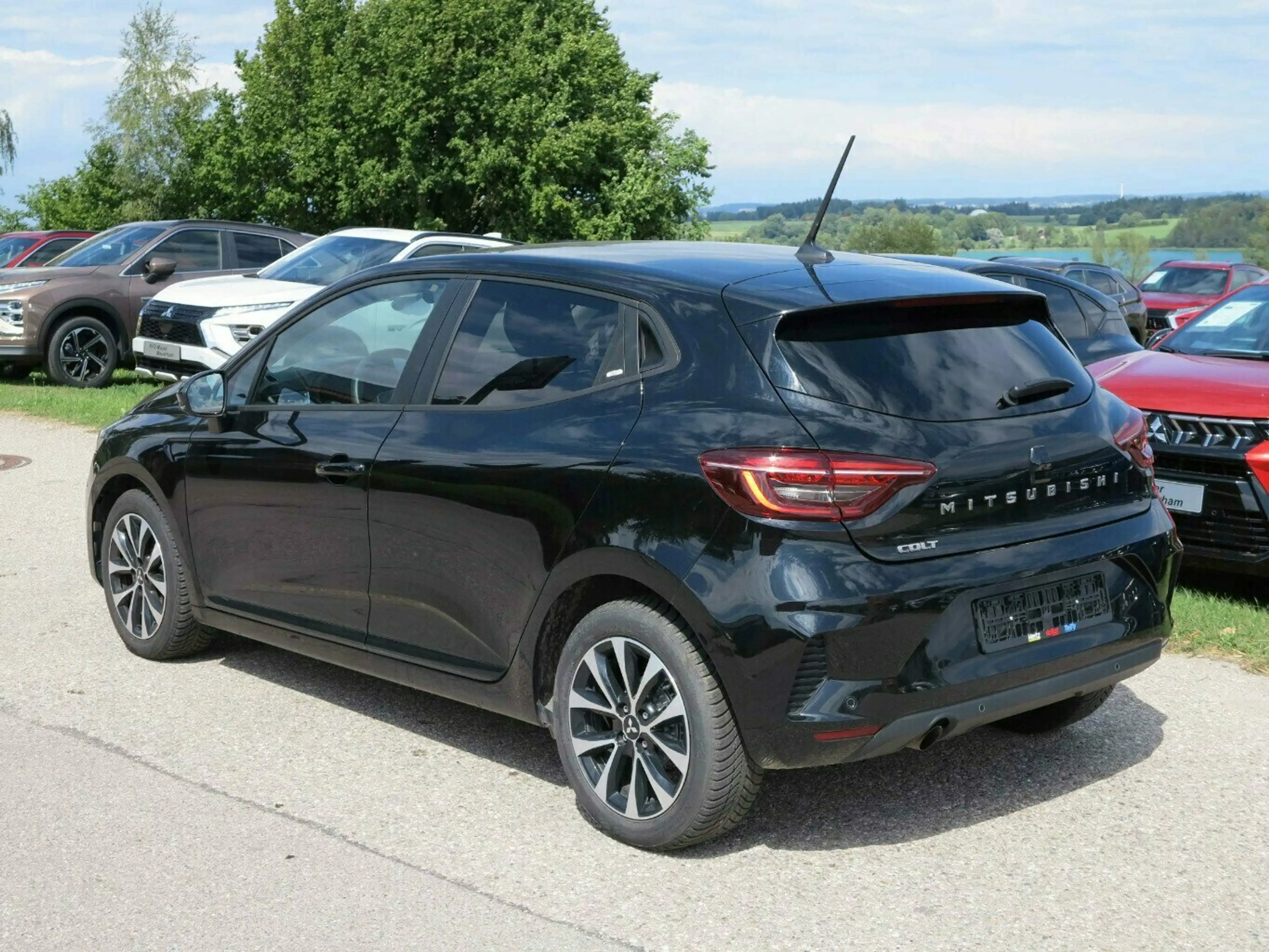 Mitsubishi Colt Plus — photo 5