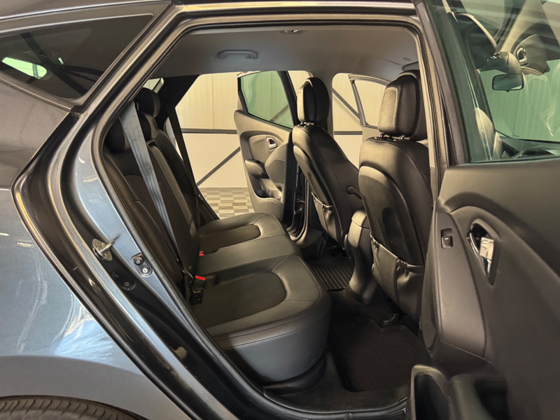 Hyundai iX35 2.0i Aut | Style | Airco-Ecc | Leer | Trekhaak — photo 4