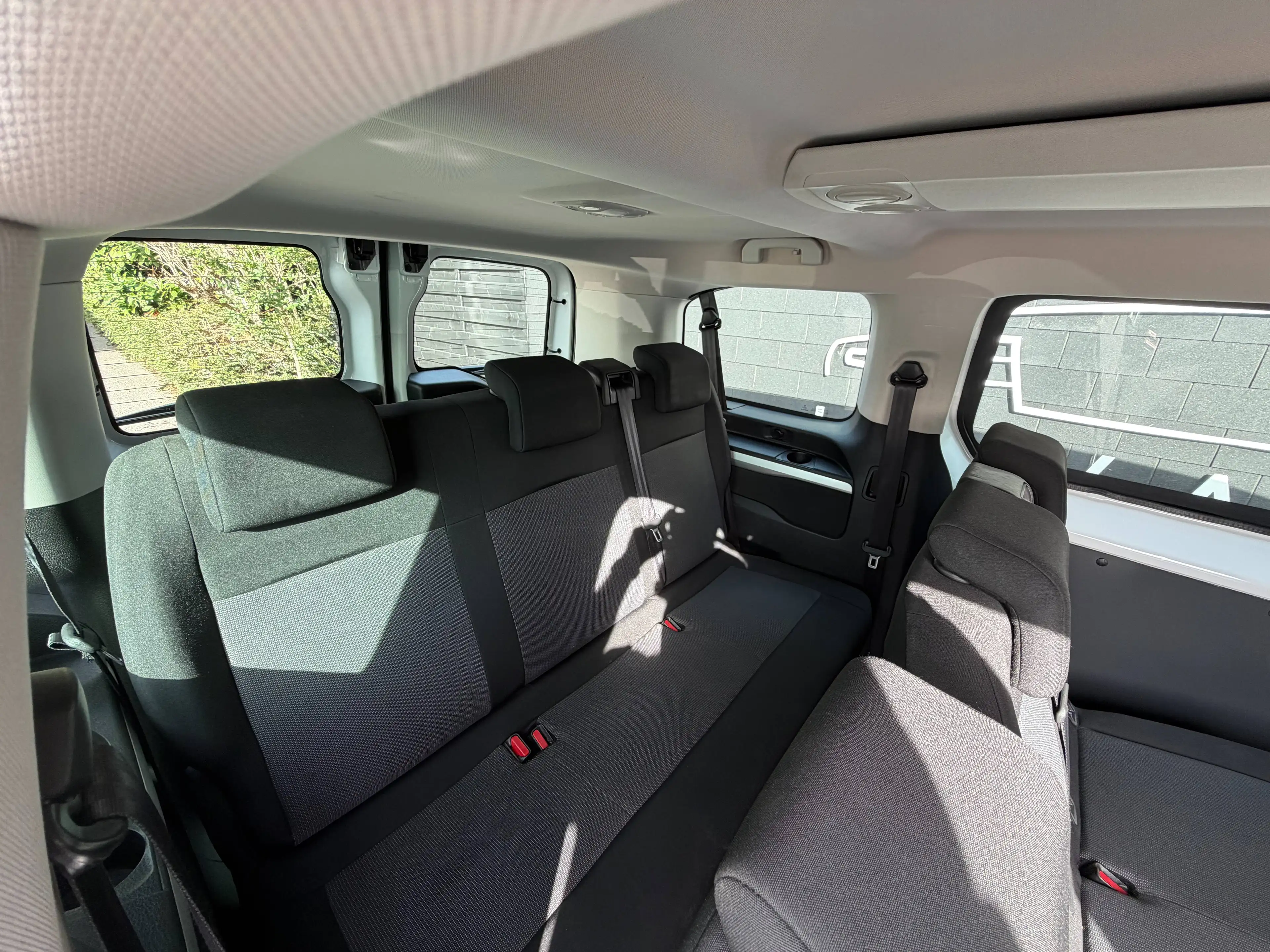 Peugeot Traveller 1.5 BlueHDi+GARANTIE 1 AN+9 PLACES+AIRCO+NAVI+EURO 6D — photo 12