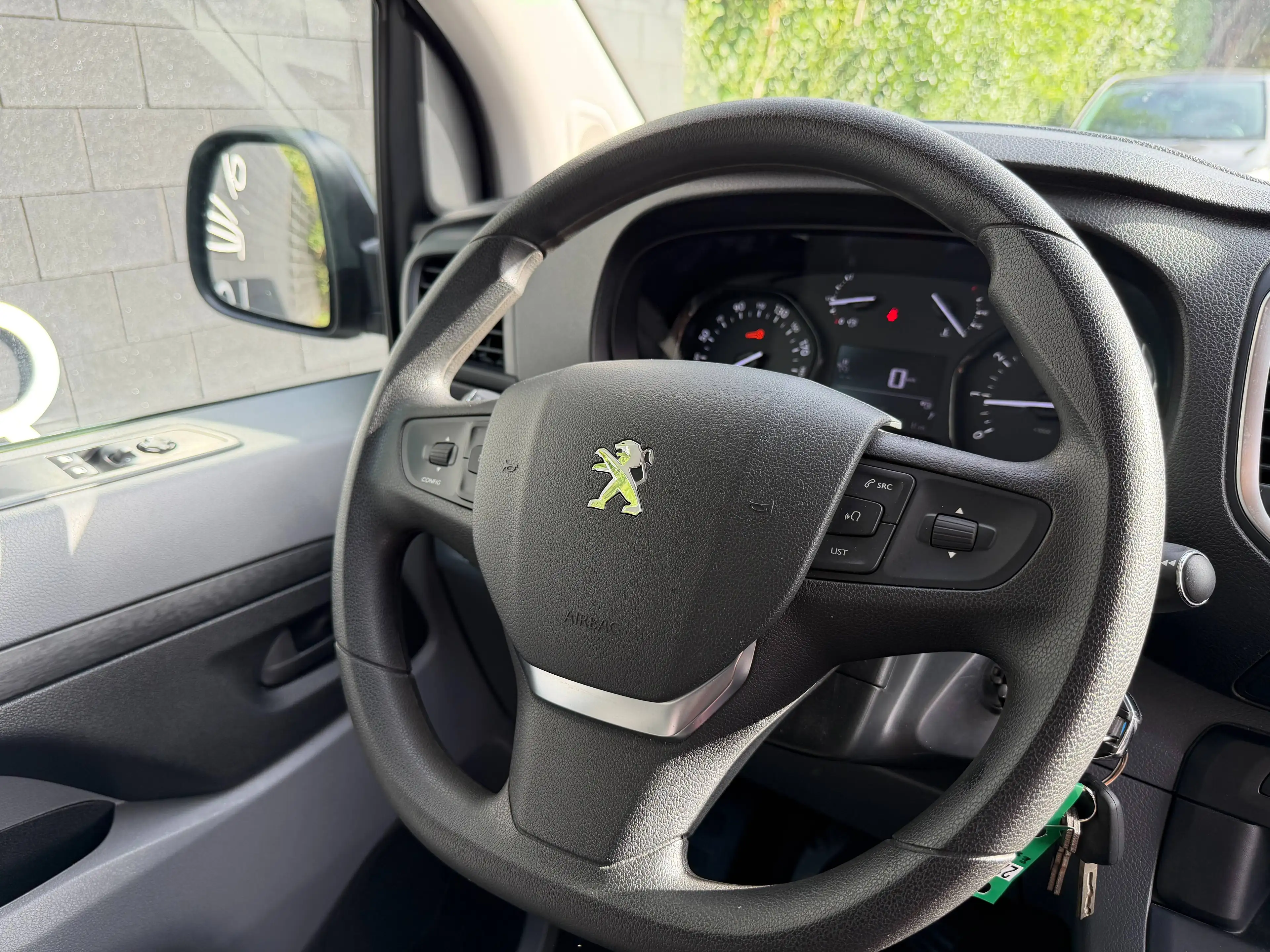 Peugeot Traveller 1.5 BlueHDi+GARANTIE 1 AN+9 PLACES+AIRCO+NAVI+EURO 6D — photo 9