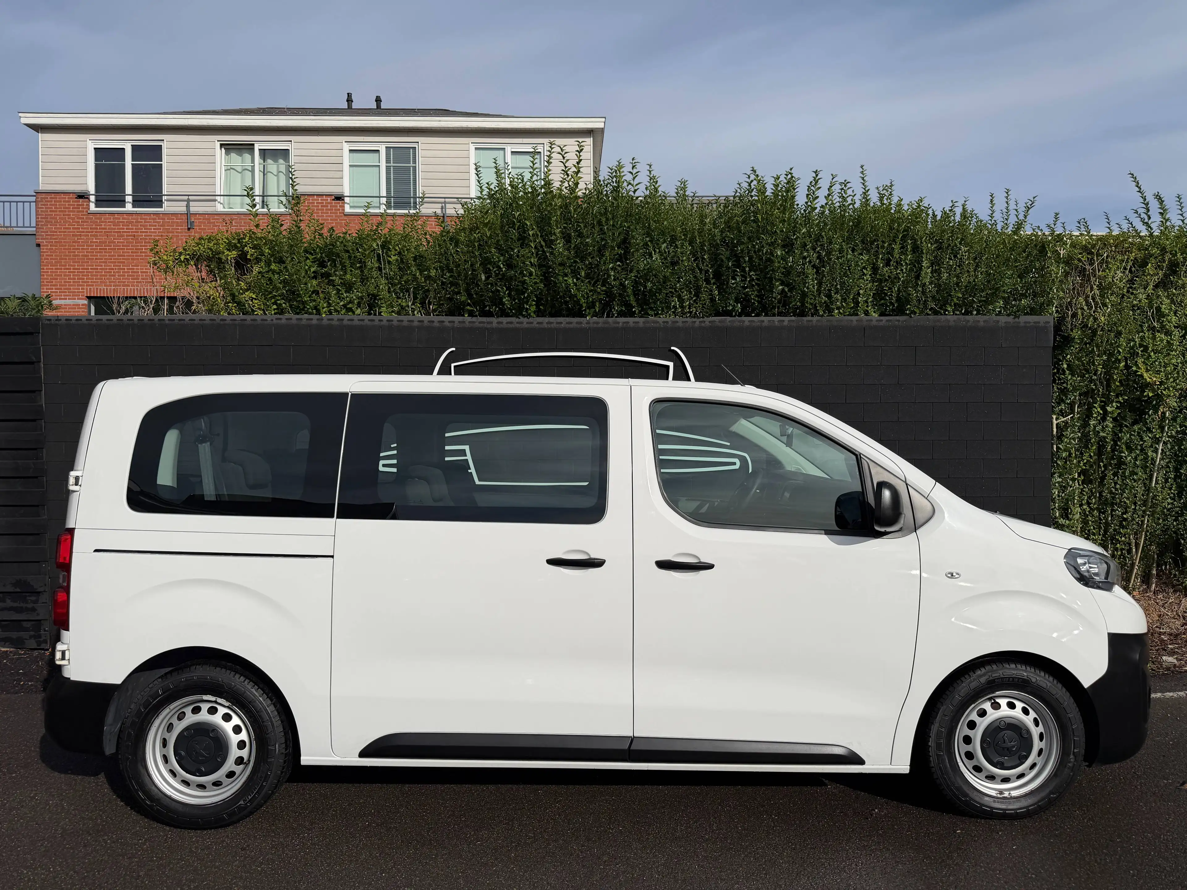 Peugeot Traveller 1.5 BlueHDi+GARANTIE 1 AN+9 PLACES+AIRCO+NAVI+EURO 6D — photo 5