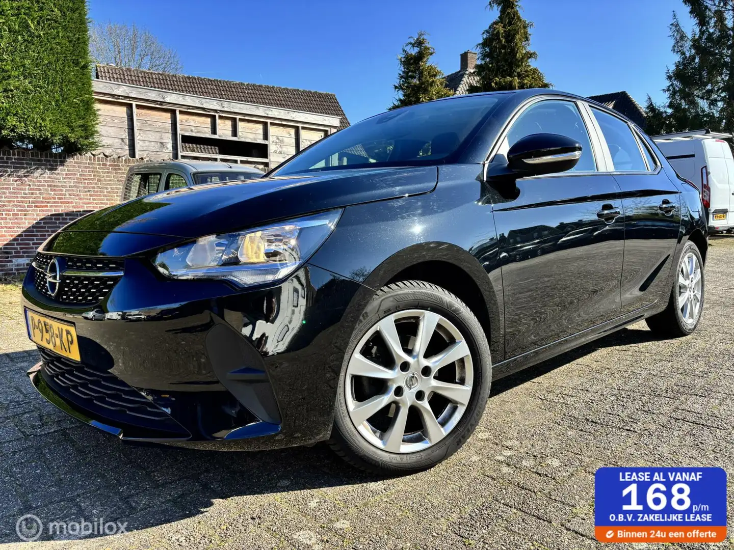 Opel Corsa 1.2 Edition Apple CarPlay Navigatie / APK 04-2026 Zwart - 1