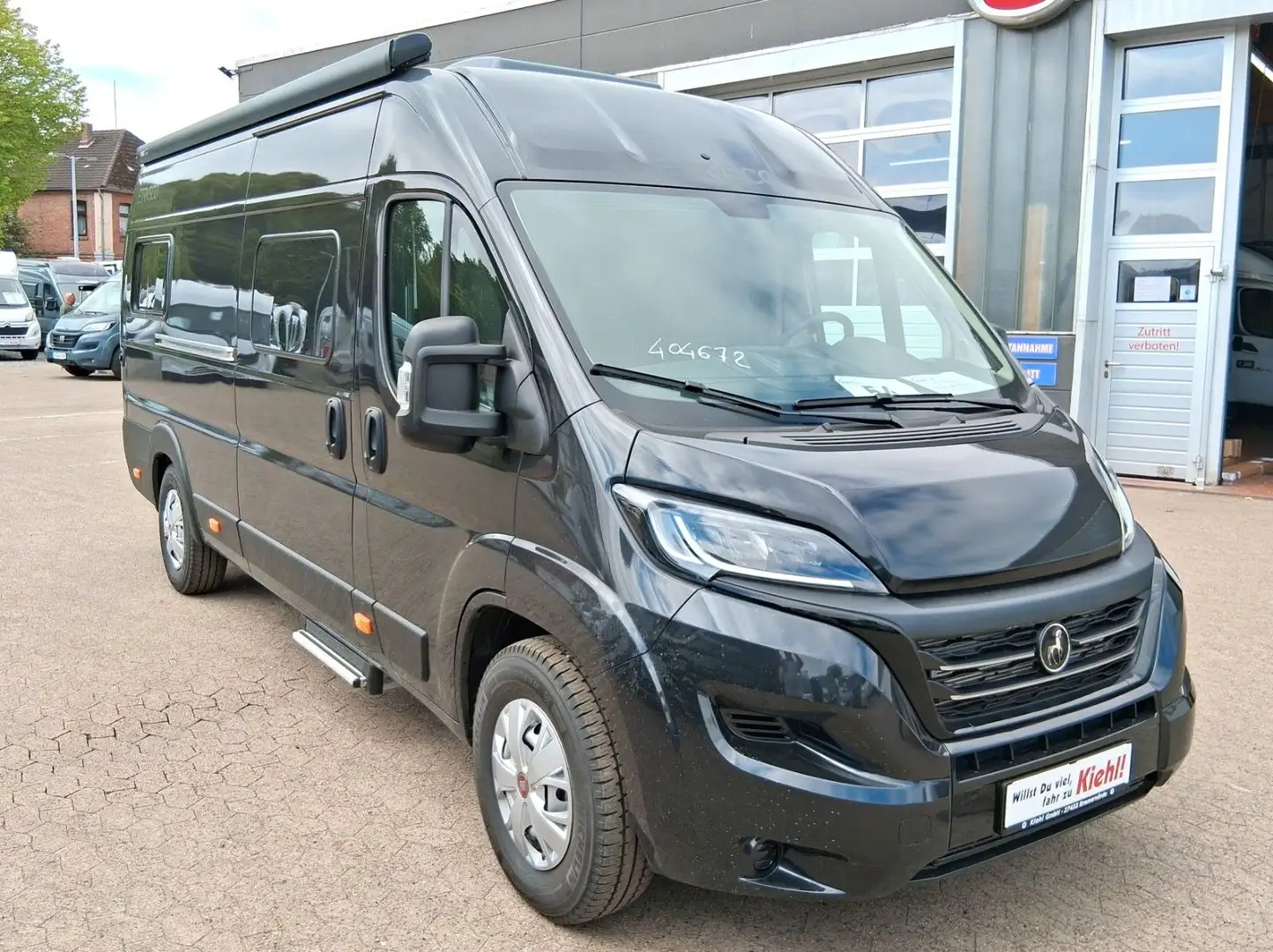 Etrusco CV 640 SB- Full-LED/Paket Komfort+Chassis Design Schwarz - 1