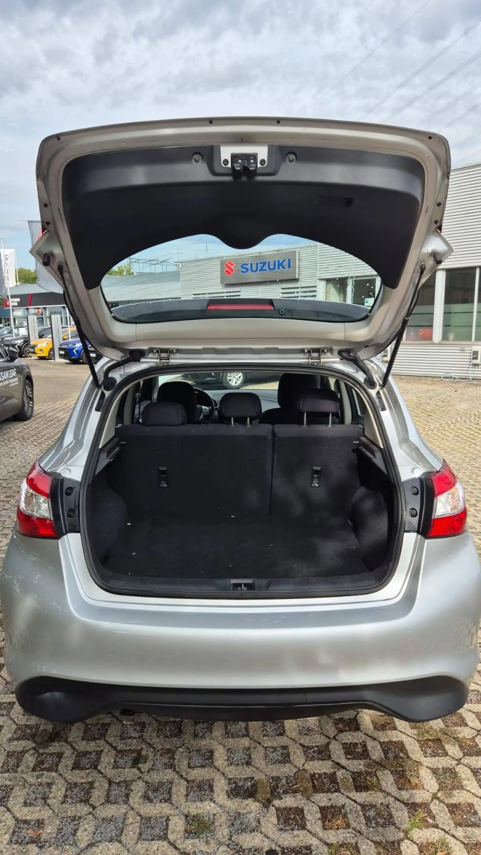 Nissan Pulsar Acenta*NAVI*RFK*NEUE ALLWETTERREIFEN* — photo 11