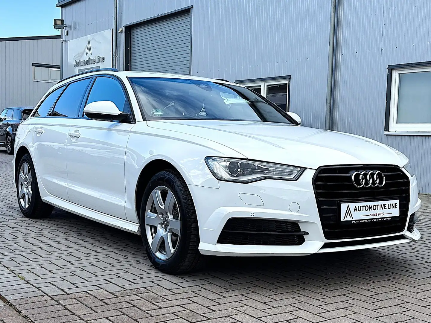 Audi A6 AVANT 2.0 TDI ULTRA/AHK/LED/SHZ/KAMERA/SPURWE Weiß - 1