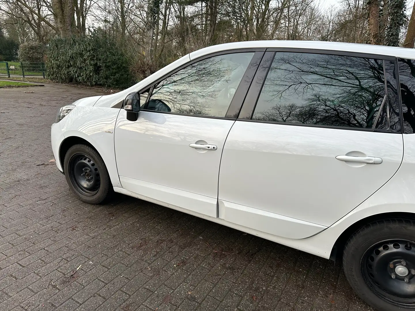 Renault Scenic Scenic dCi 110 EDC Bose Edition Weiß - 1