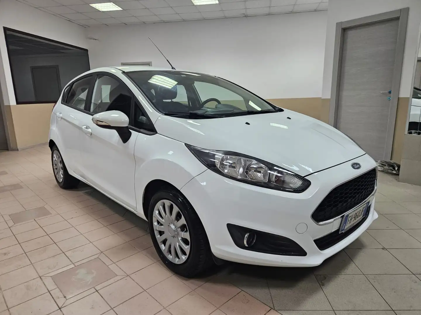 Ford Fiesta 5p 1.5 tdci Plus 75cv E6 - 1