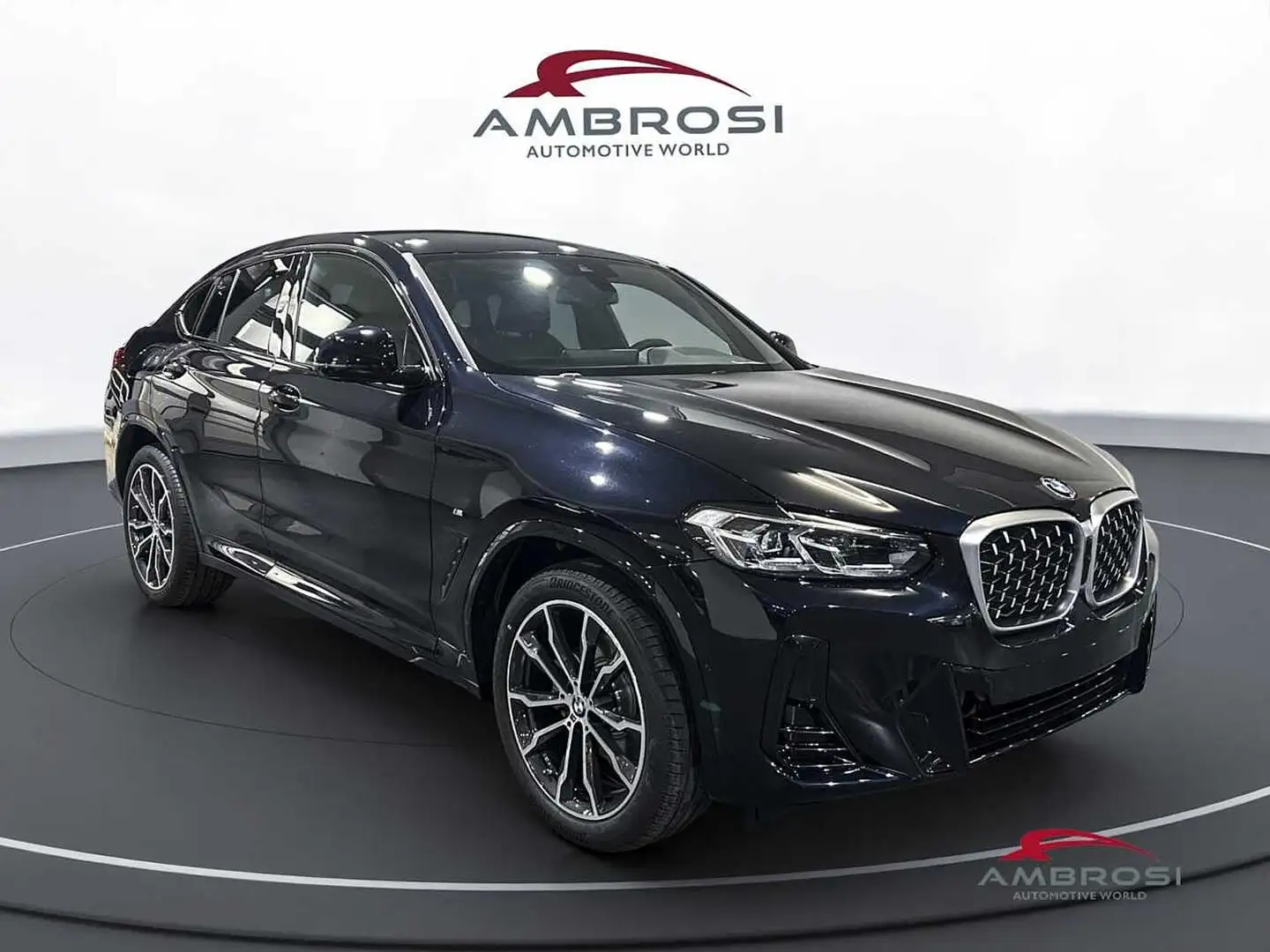 BMW X4 xDrive20d Msport Connectivity Comfort Package Zwart - 2