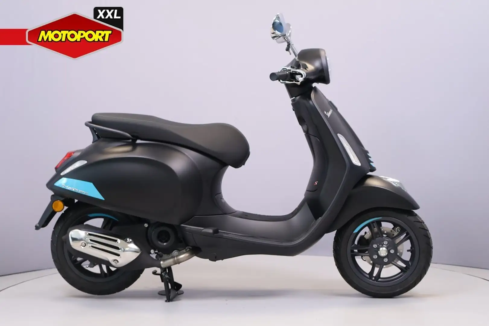 Vespa Primavera S 45 KM/H Zwart - 2